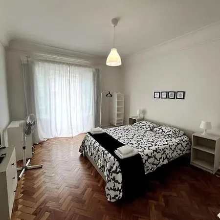 Doble Grande 2 Personas Balcon * Лиссабон